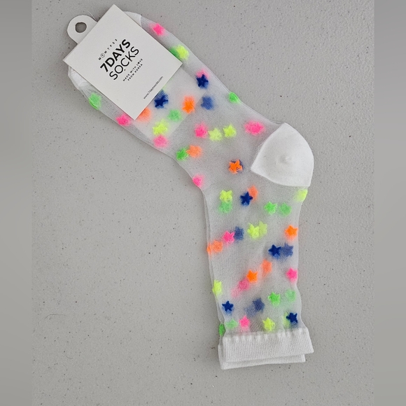 NWT: 7 Day Sheer and Neon Star Socks - Picture 2 of 4